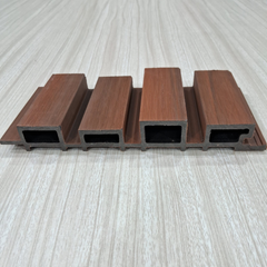 WPC Random Louvers - IPE